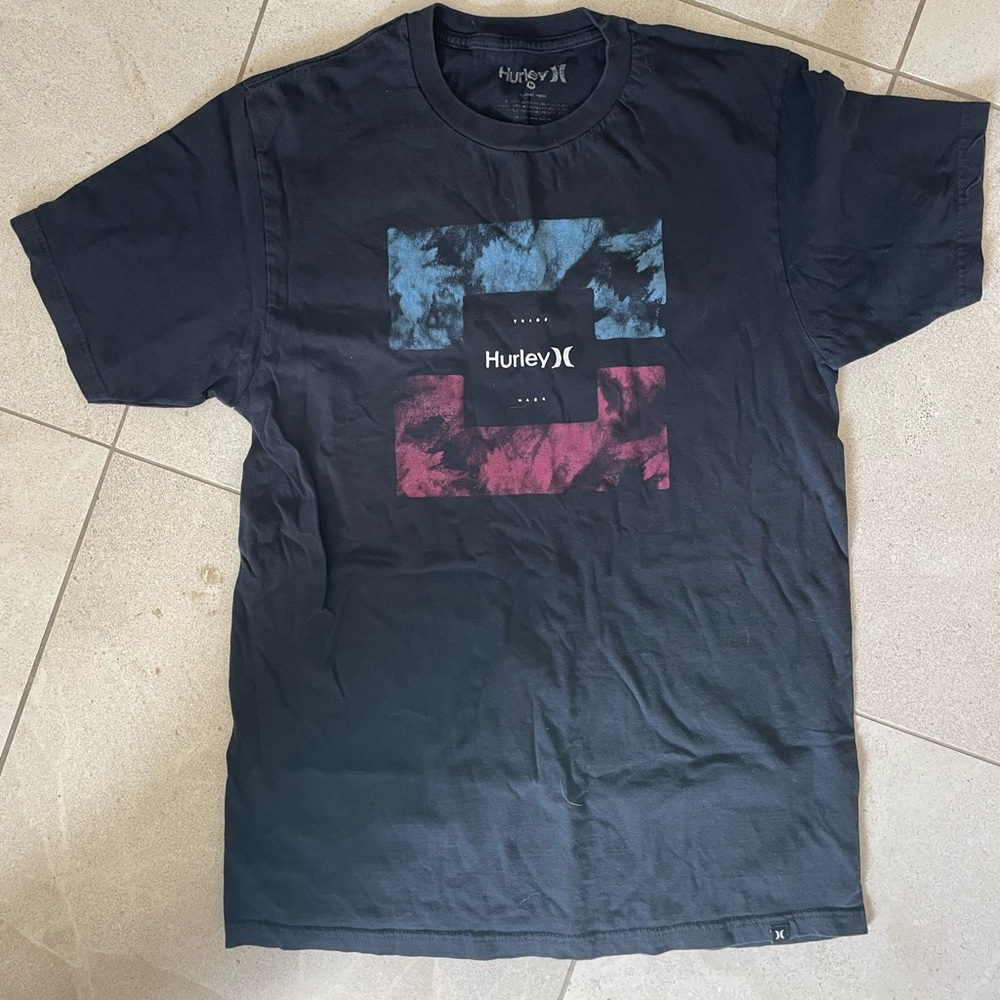Mens Hurley T-Shirt, Medium
